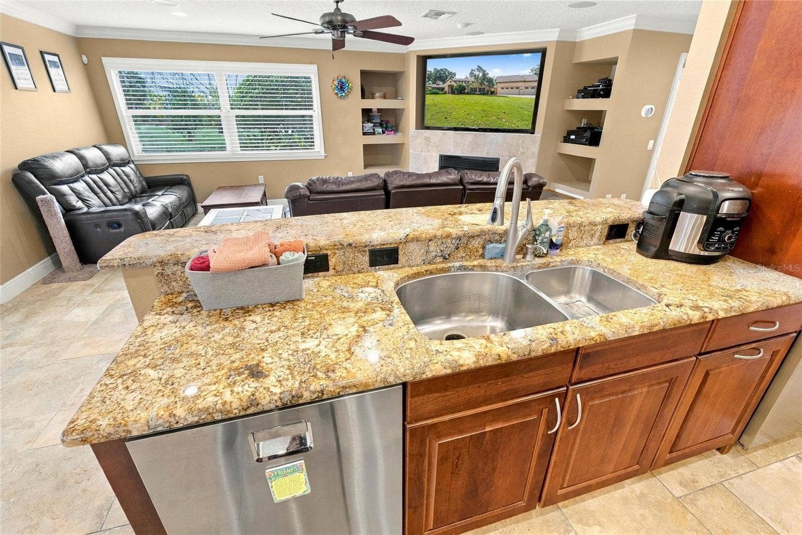 2150 W DALE CIRCLE, Deland, FL 32720 2150 W DALE CIRCLE, Deland, FL 32720