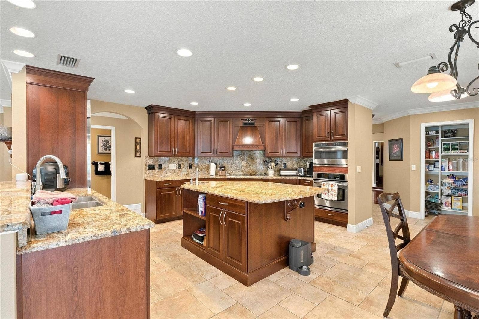 2150 W DALE CIRCLE, Deland, FL 32720 2150 W DALE CIRCLE, Deland, FL 32720