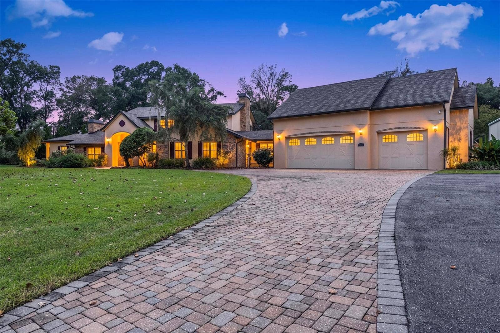 2150 W DALE CIRCLE, Deland, FL 32720 2150 W DALE CIRCLE, Deland, FL 32720