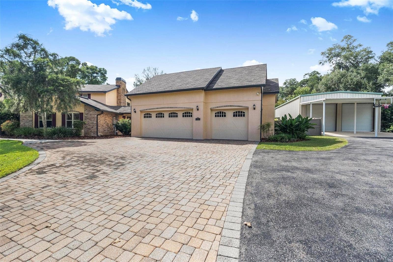 2150 W DALE CIRCLE, Deland, FL 32720 2150 W DALE CIRCLE, Deland, FL 32720