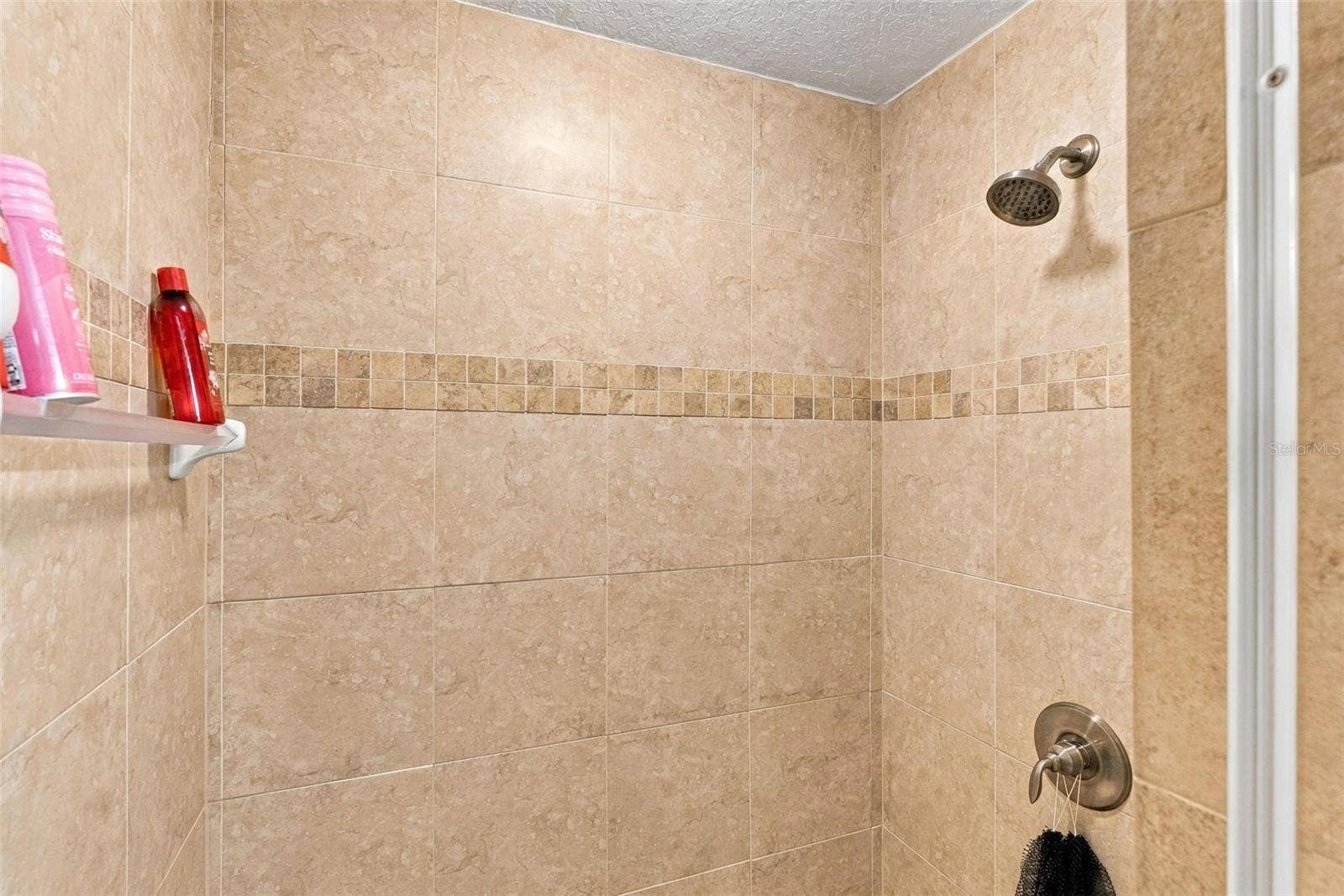 2150 W DALE CIRCLE, Deland, FL 32720 2150 W DALE CIRCLE, Deland, FL 32720