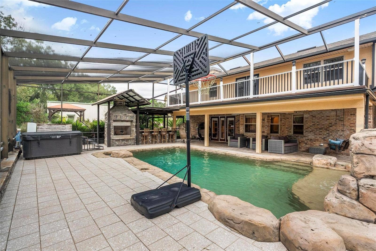 2150 W DALE CIRCLE, Deland, FL 32720 2150 W DALE CIRCLE, Deland, FL 32720