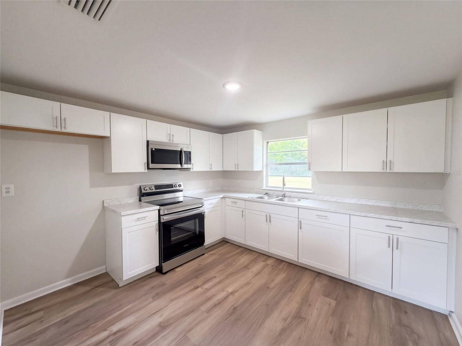 1609 OLD DAYTONA ROAD, Deland, FL 32724