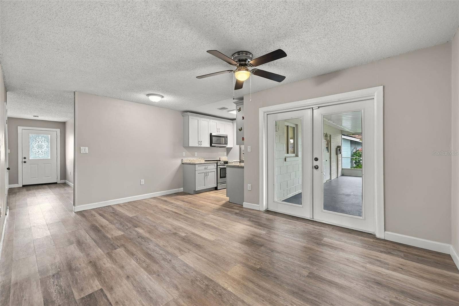 252 W PALMETTO AVENUE, Longwood, FL 32750