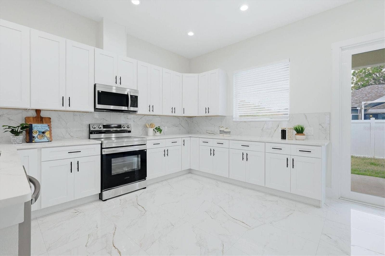 6042 105TH TERRACE N, Pinellas Park, FL 33782