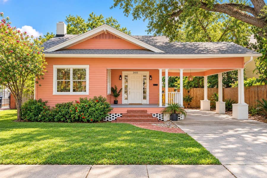 Property photo for 2410 W JETTON AVENUE, Tampa, FL