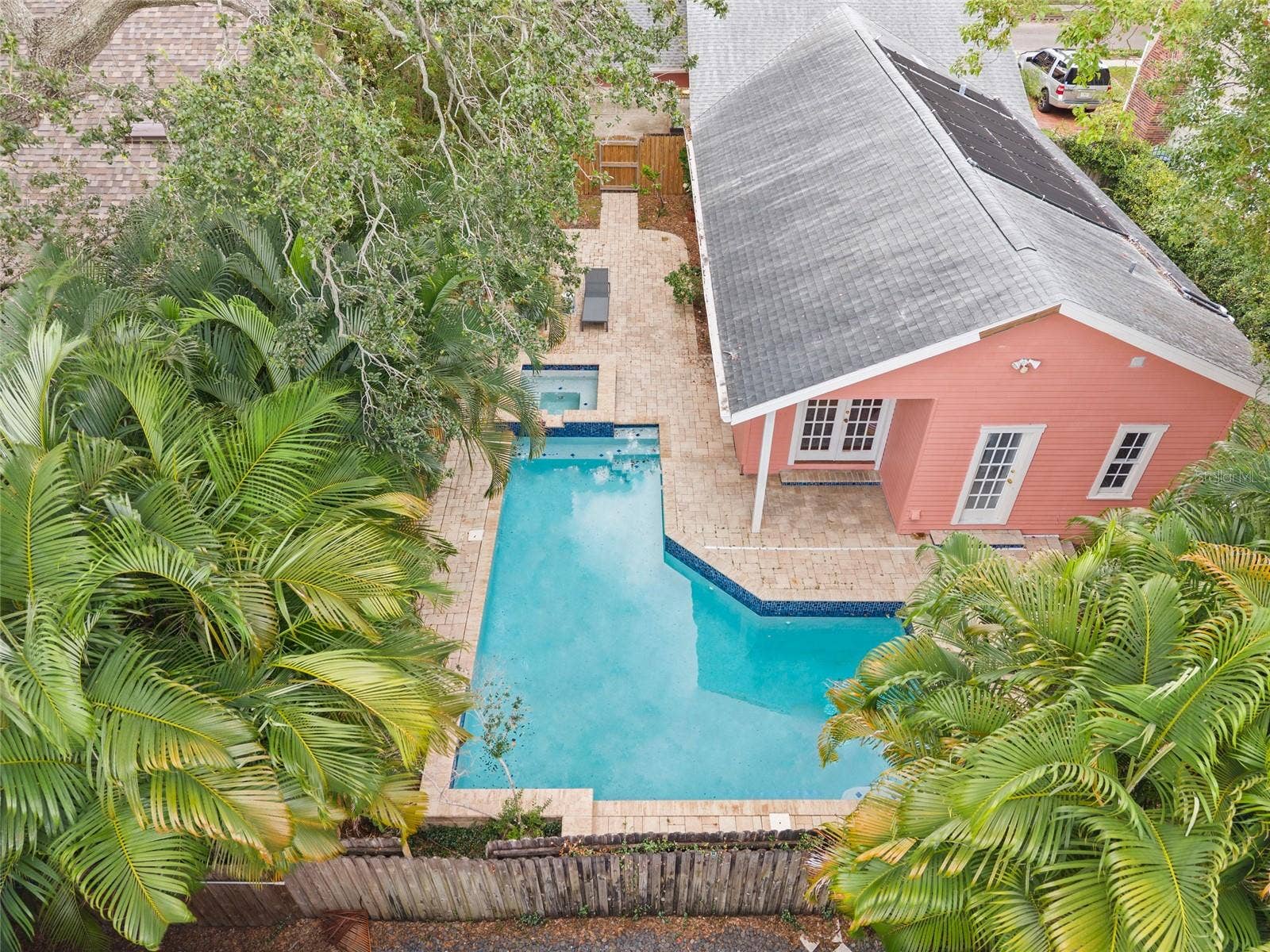 2410 W JETTON AVENUE, Tampa, FL 33629 2410 W JETTON AVENUE, Tampa, FL 33629