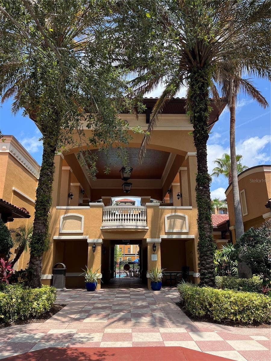 12556 FLORIDAYS RESORT DRIVE, #306A, Orlando, FL 32821