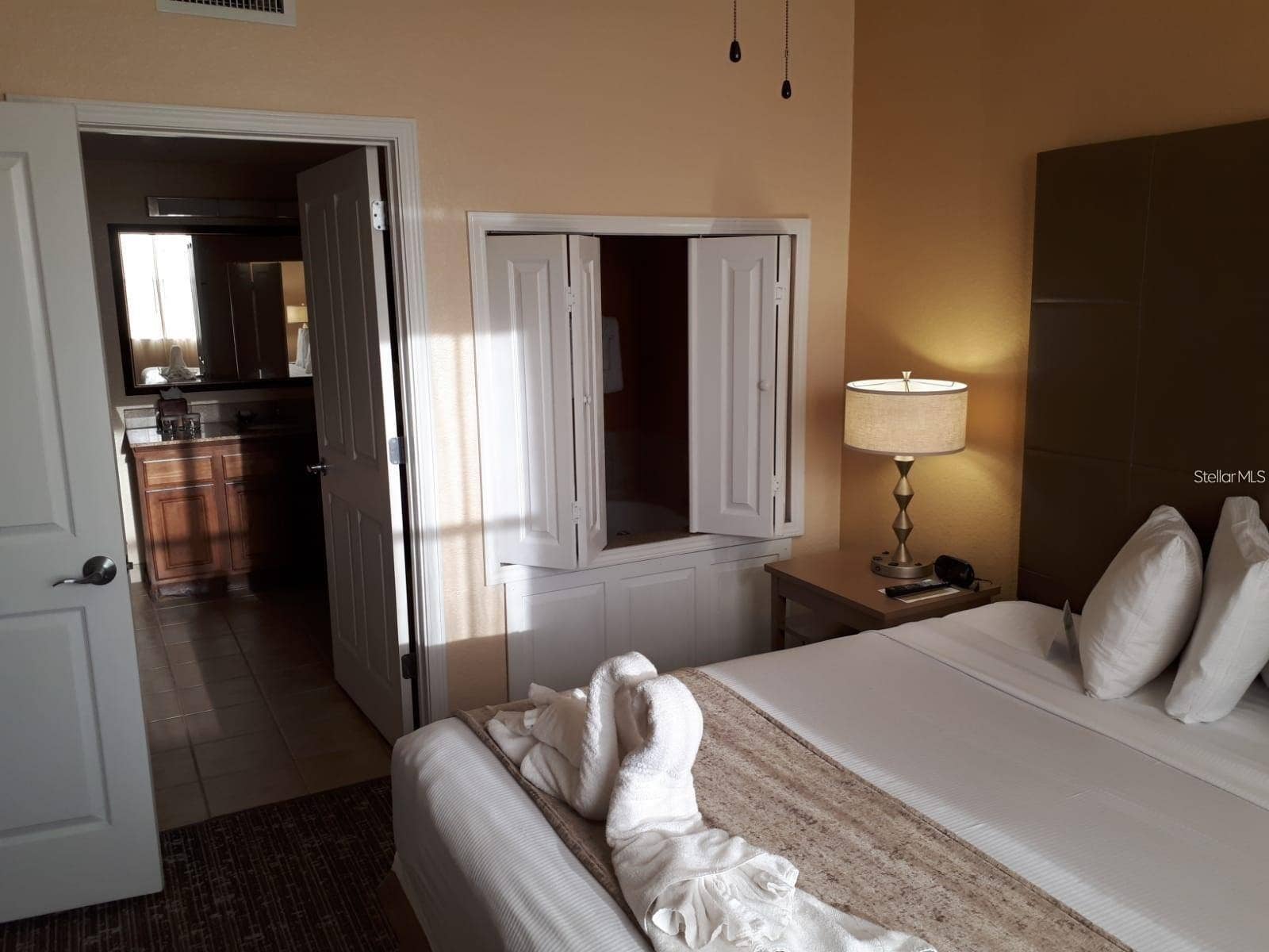 12556 FLORIDAYS RESORT DRIVE, #306A, Orlando, FL 32821