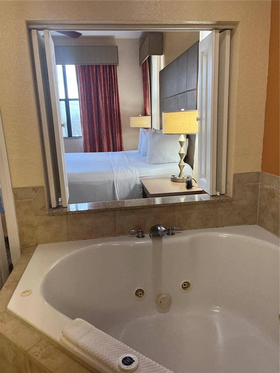 12556 FLORIDAYS RESORT DRIVE, #306A, Orlando, FL 32821