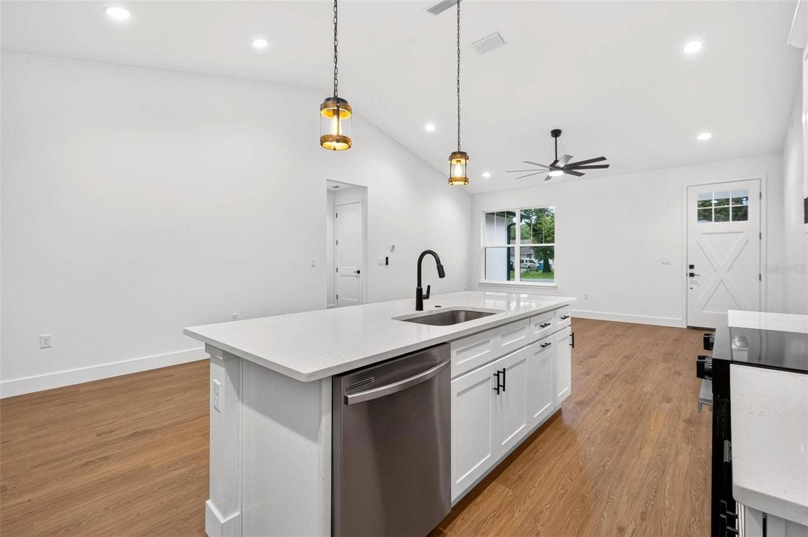 381 CARRIAGE LANE, Lady Lake, FL 32159 Kitchen