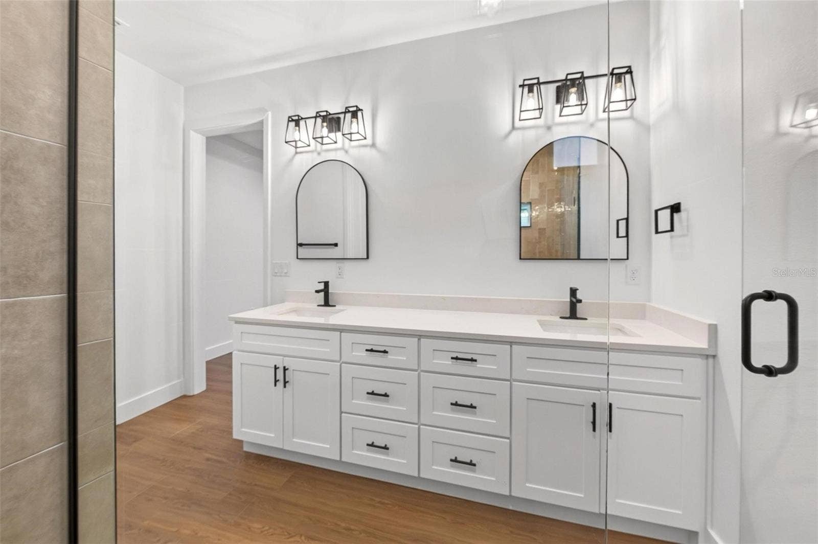 381 CARRIAGE LANE, Lady Lake, FL 32159 Primary Bathroom