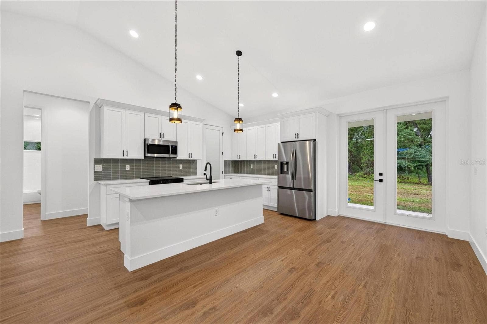 381 CARRIAGE LANE, Lady Lake, FL 32159 Kitchen
