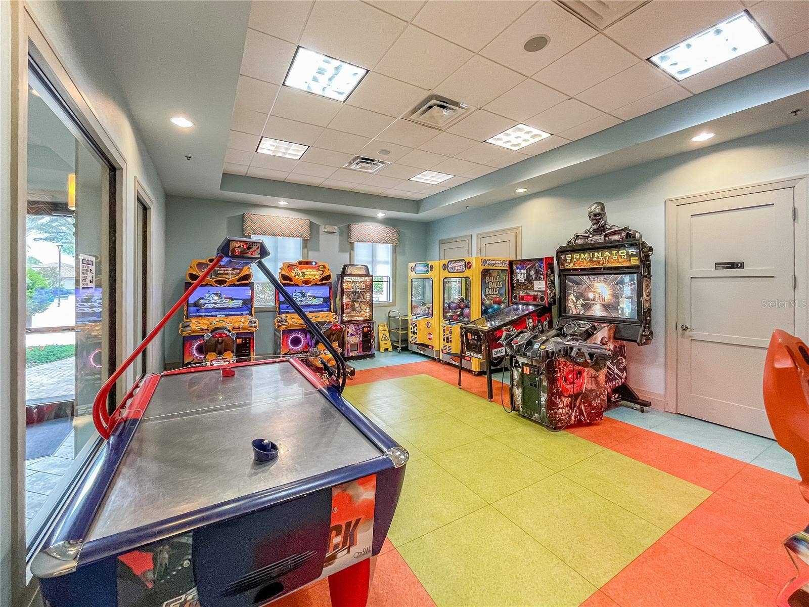 8844 CABOT CLIFFS DRIVE, Davenport, FL 33896 8844 CABOT CLIFFS DRIVE, Davenport, FL 33896