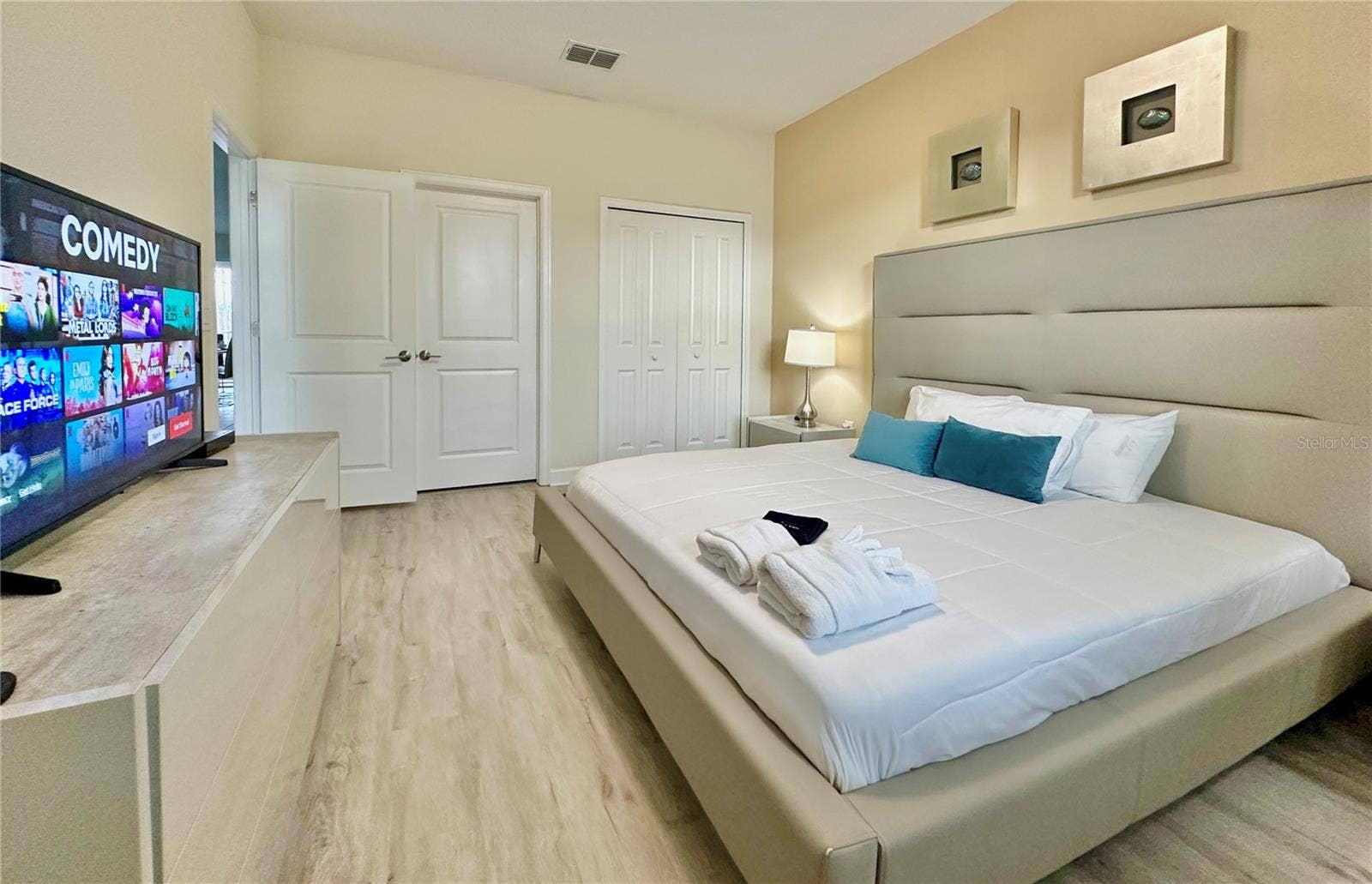8844 CABOT CLIFFS DRIVE, Davenport, FL 33896 8844 CABOT CLIFFS DRIVE, Davenport, FL 33896
