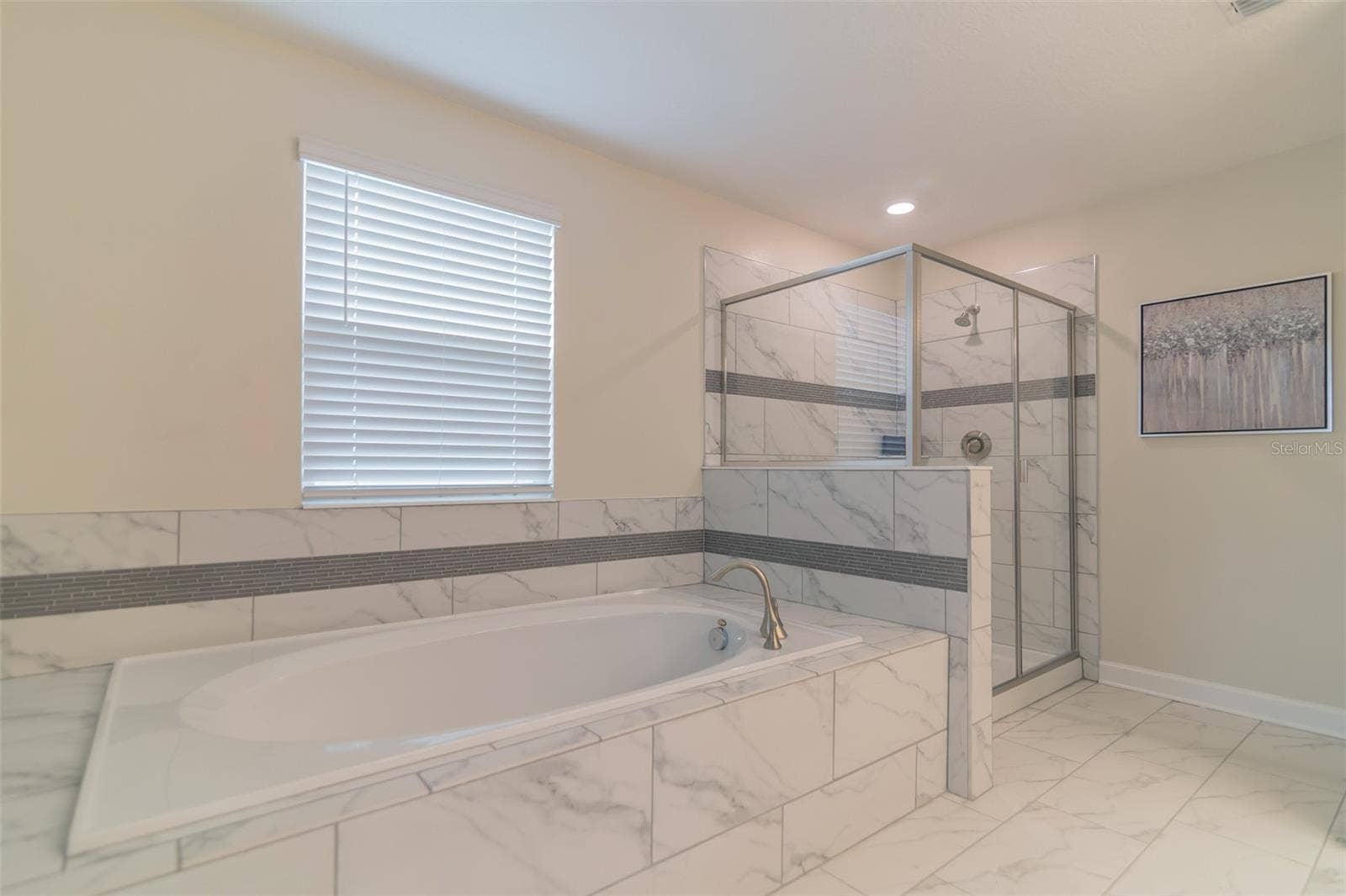 8844 CABOT CLIFFS DRIVE, Davenport, FL 33896 8844 CABOT CLIFFS DRIVE, Davenport, FL 33896