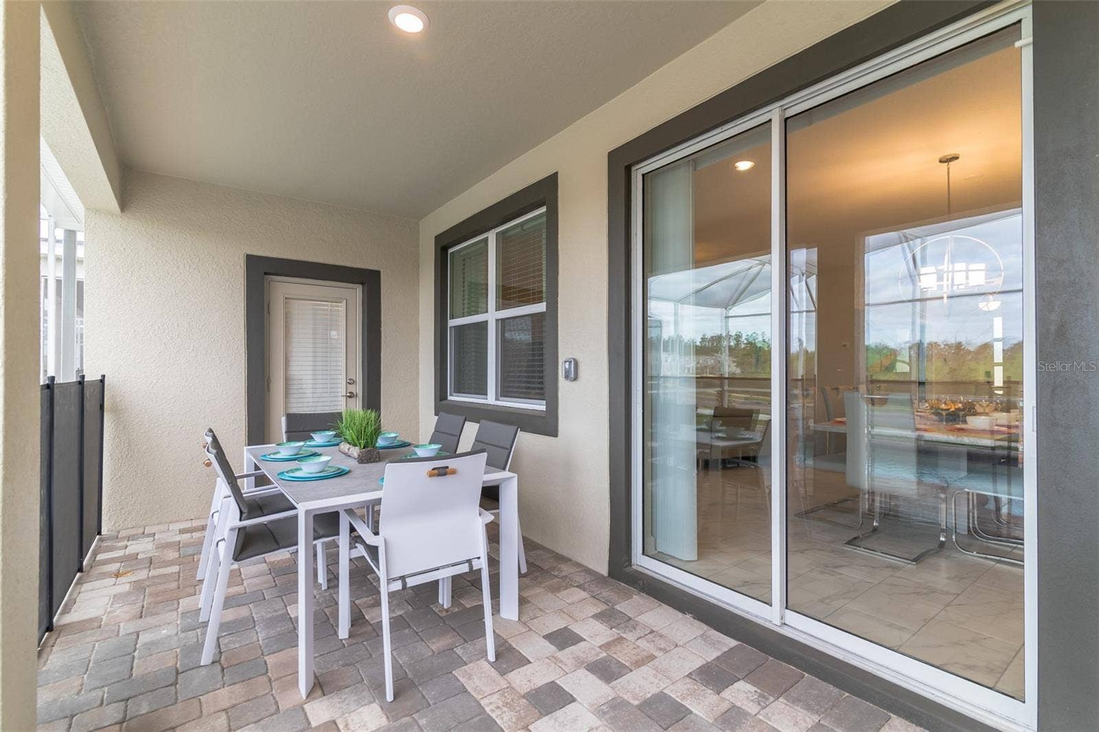 8844 CABOT CLIFFS DRIVE, Davenport, FL 33896 8844 CABOT CLIFFS DRIVE, Davenport, FL 33896