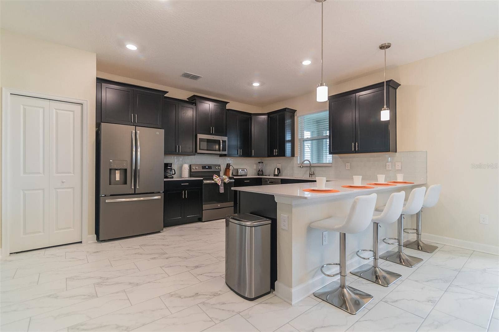 8844 CABOT CLIFFS DRIVE, Davenport, FL 33896 8844 CABOT CLIFFS DRIVE, Davenport, FL 33896
