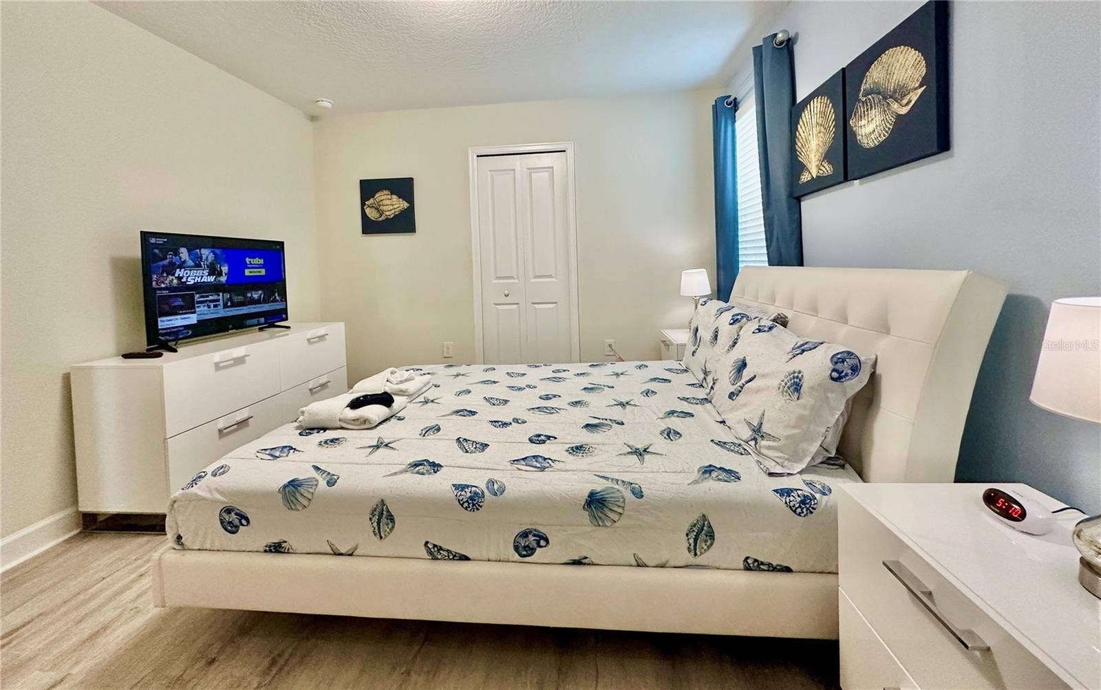 8844 CABOT CLIFFS DRIVE, Davenport, FL 33896 8844 CABOT CLIFFS DRIVE, Davenport, FL 33896