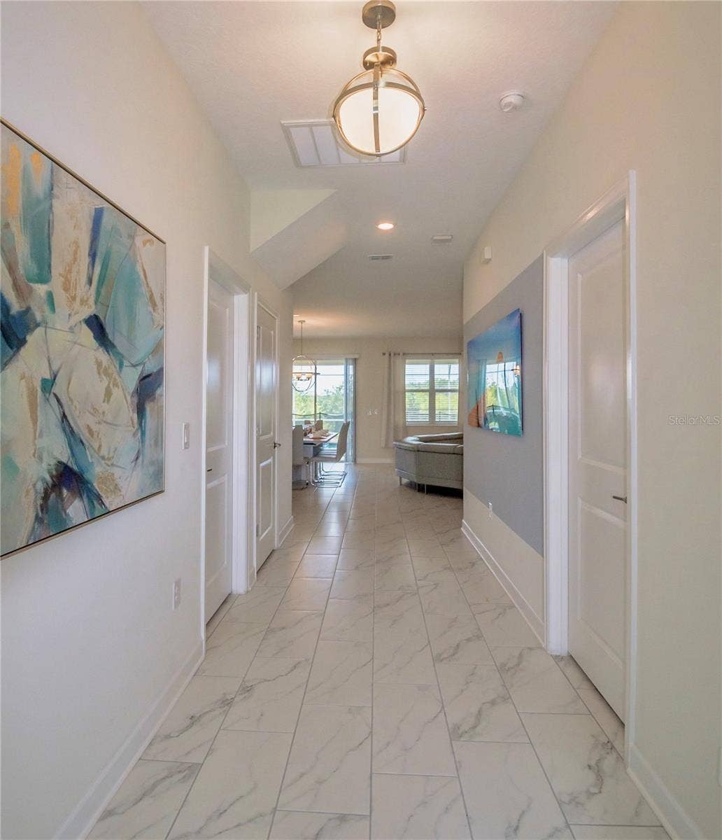 8844 CABOT CLIFFS DRIVE, Davenport, FL 33896 8844 CABOT CLIFFS DRIVE, Davenport, FL 33896
