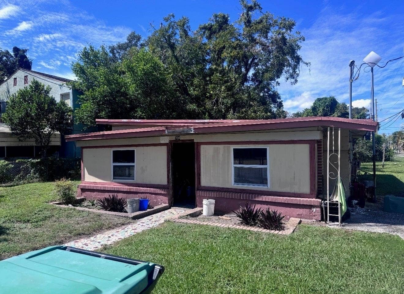 704 S IVEY LANE, Orlando, FL 32811