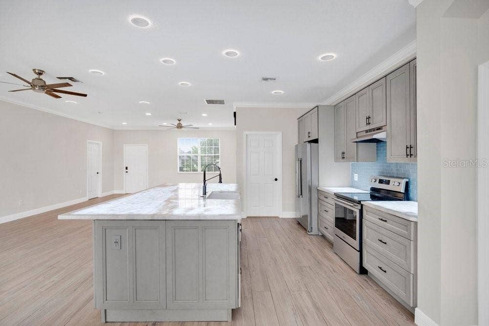 5100 TALLOW WOOD COURT, Orlando, FL 32808