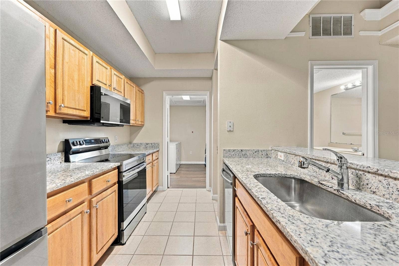 12102 POPPY FIELD LANE, #106, Orlando, FL 32837