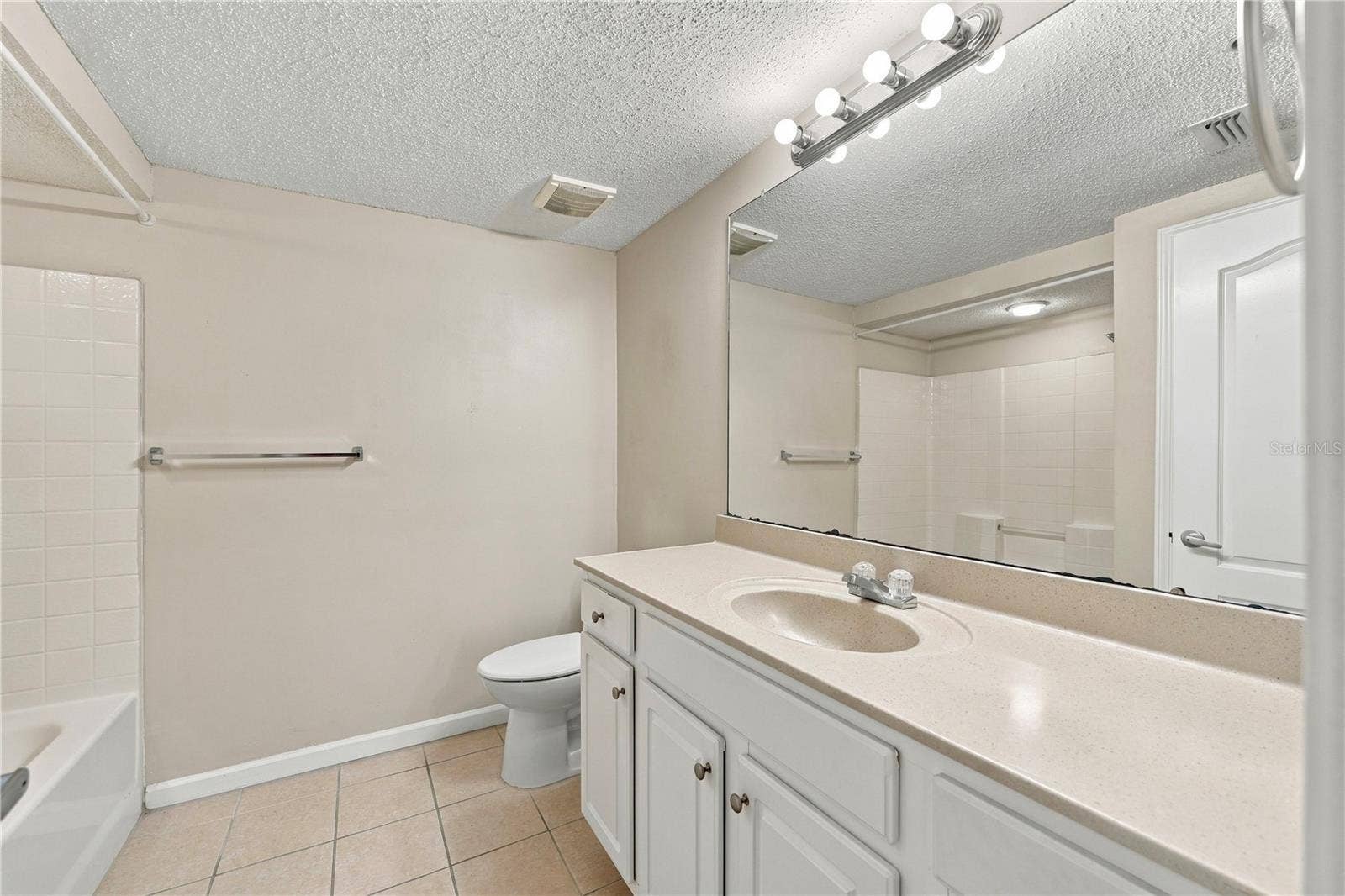 12102 POPPY FIELD LANE, #106, Orlando, FL 32837