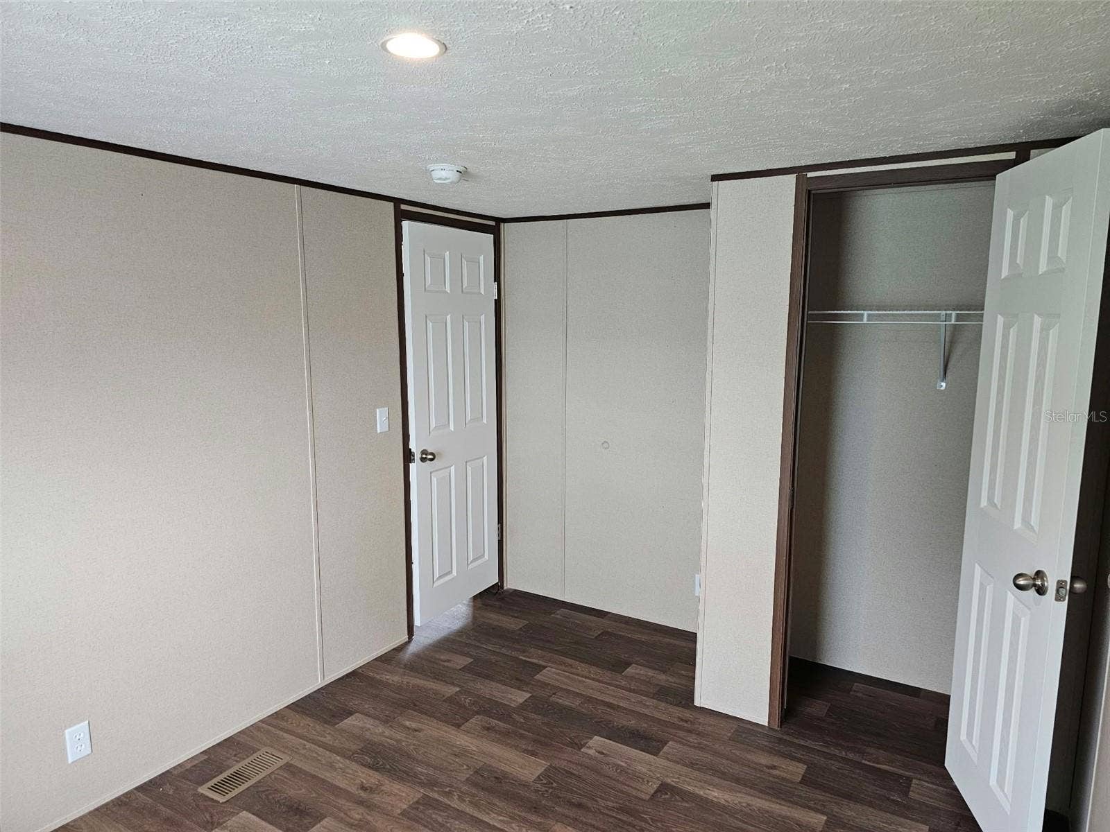 6931 CASTILLO COURT, Orlando, FL 32822 6931 CASTILLO COURT, Orlando, FL 32822