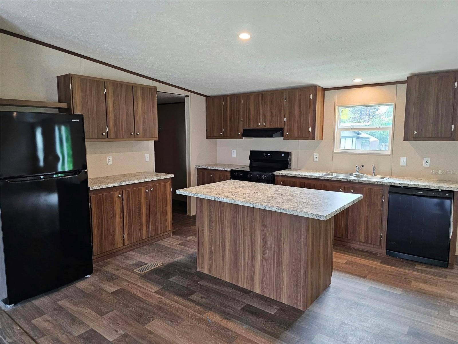 6931 CASTILLO COURT, Orlando, FL 32822 6931 CASTILLO COURT, Orlando, FL 32822