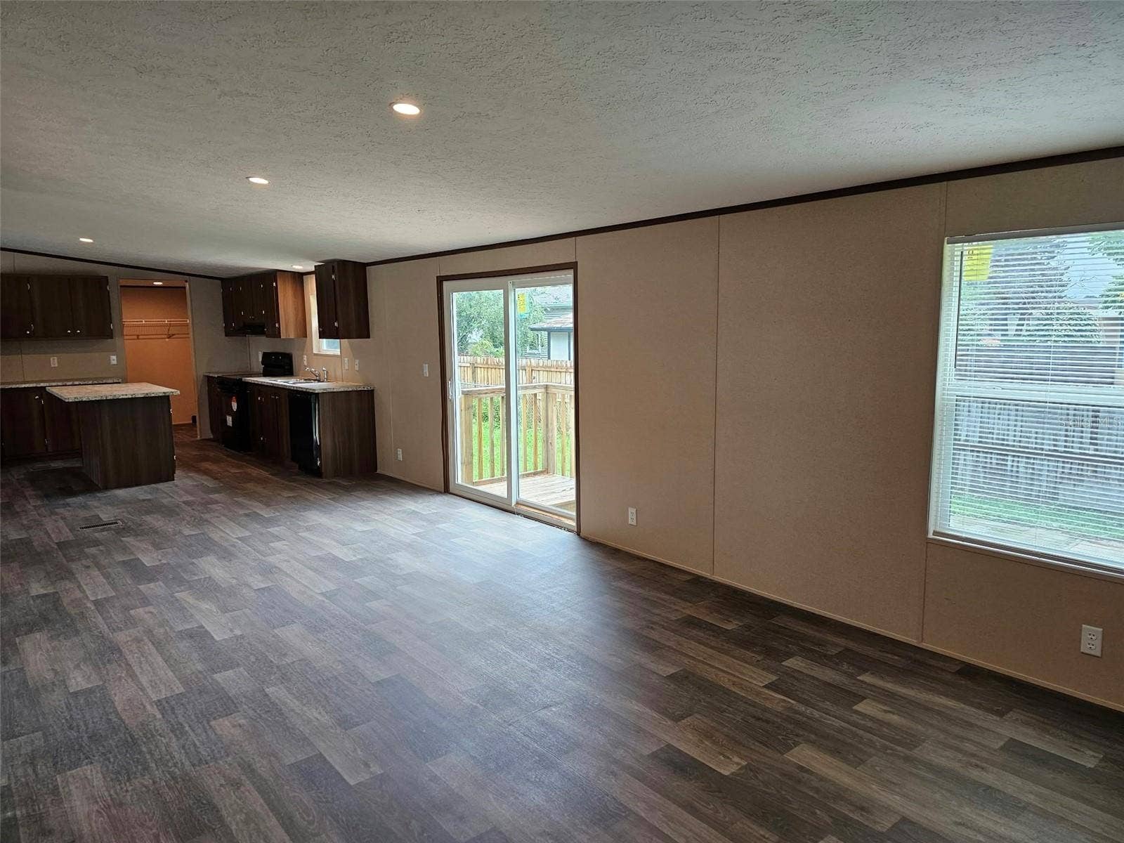 6931 CASTILLO COURT, Orlando, FL 32822 6931 CASTILLO COURT, Orlando, FL 32822