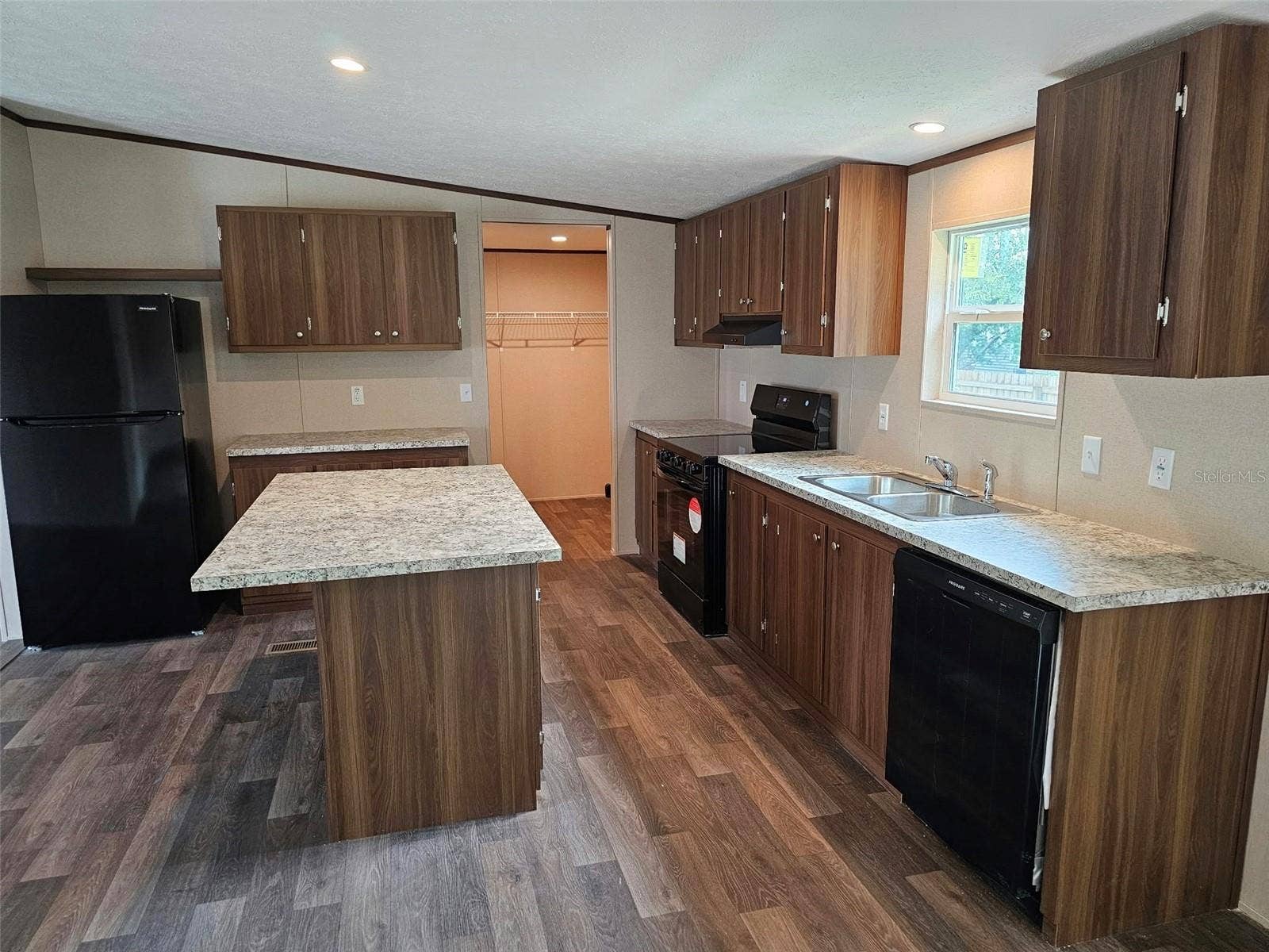 6931 CASTILLO COURT, Orlando, FL 32822 6931 CASTILLO COURT, Orlando, FL 32822