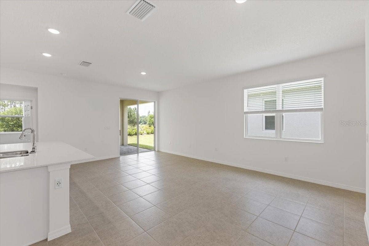 9124 WILDLIGHT TRAIL, Wildwood, FL 34785