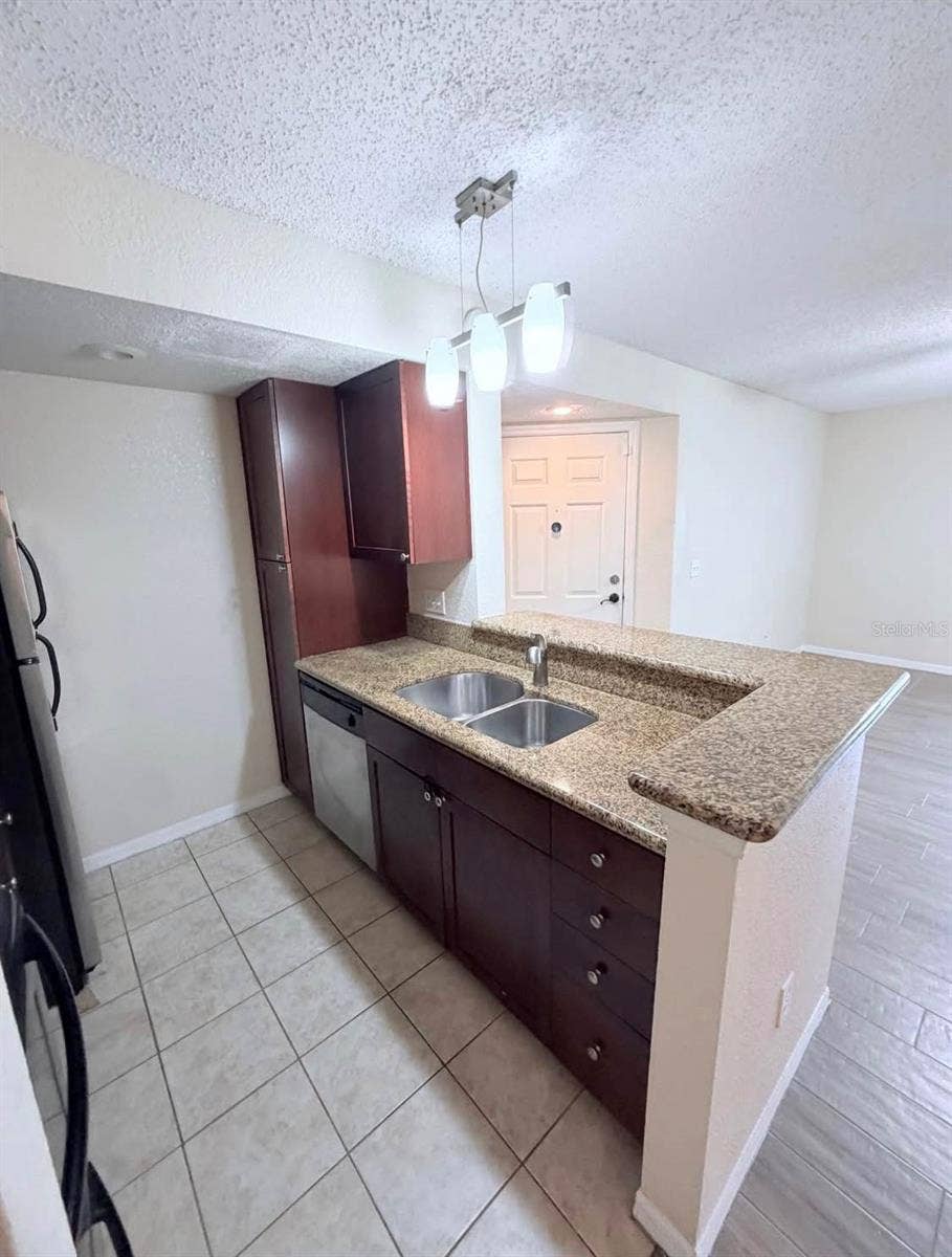 5112 CONROY ROAD, #13, Orlando, FL 32811