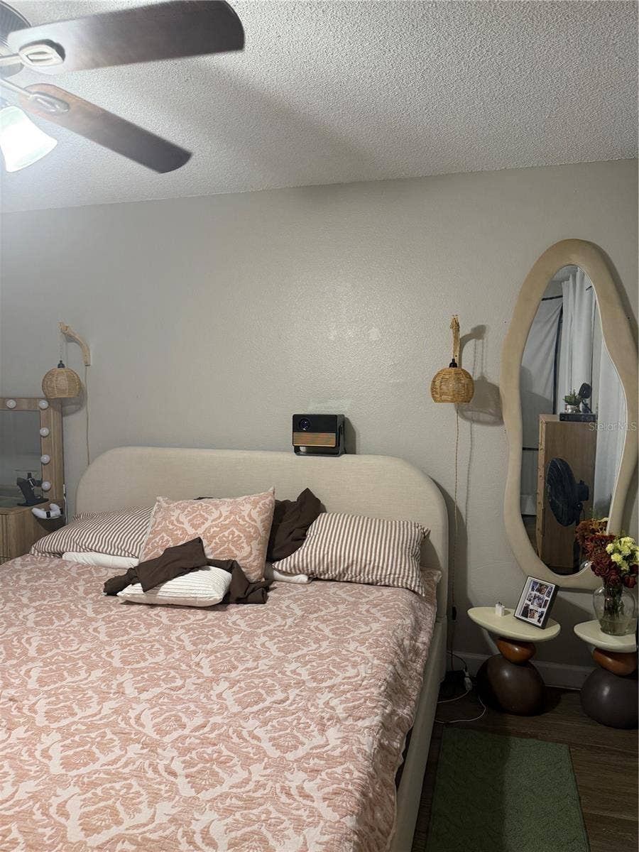 2071 DIXIE BELLE DRIVE, #2071M, Orlando, FL 32812 2071 DIXIE BELLE DRIVE, #2071M, Orlando, FL 32812