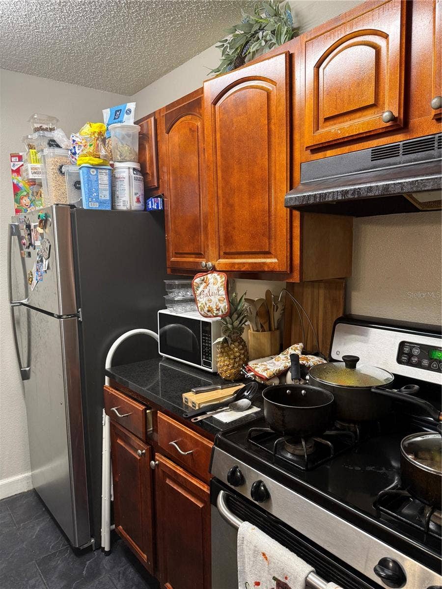 2071 DIXIE BELLE DRIVE, #2071M, Orlando, FL 32812 2071 DIXIE BELLE DRIVE, #2071M, Orlando, FL 32812