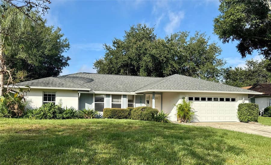 Property photo for 1340 WOOD LAKE CIRCLE, St Cloud, FL