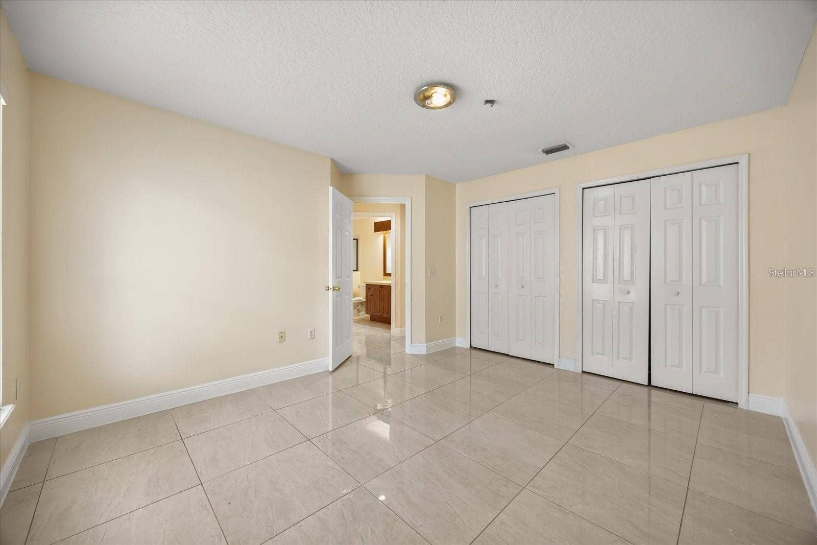 1376 SHELTER ROCK ROAD, Orlando, FL 32835