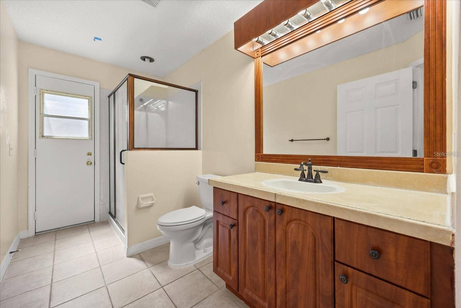 1376 SHELTER ROCK ROAD, Orlando, FL 32835