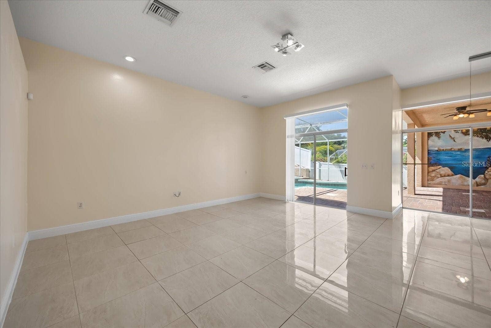 1376 SHELTER ROCK ROAD, Orlando, FL 32835