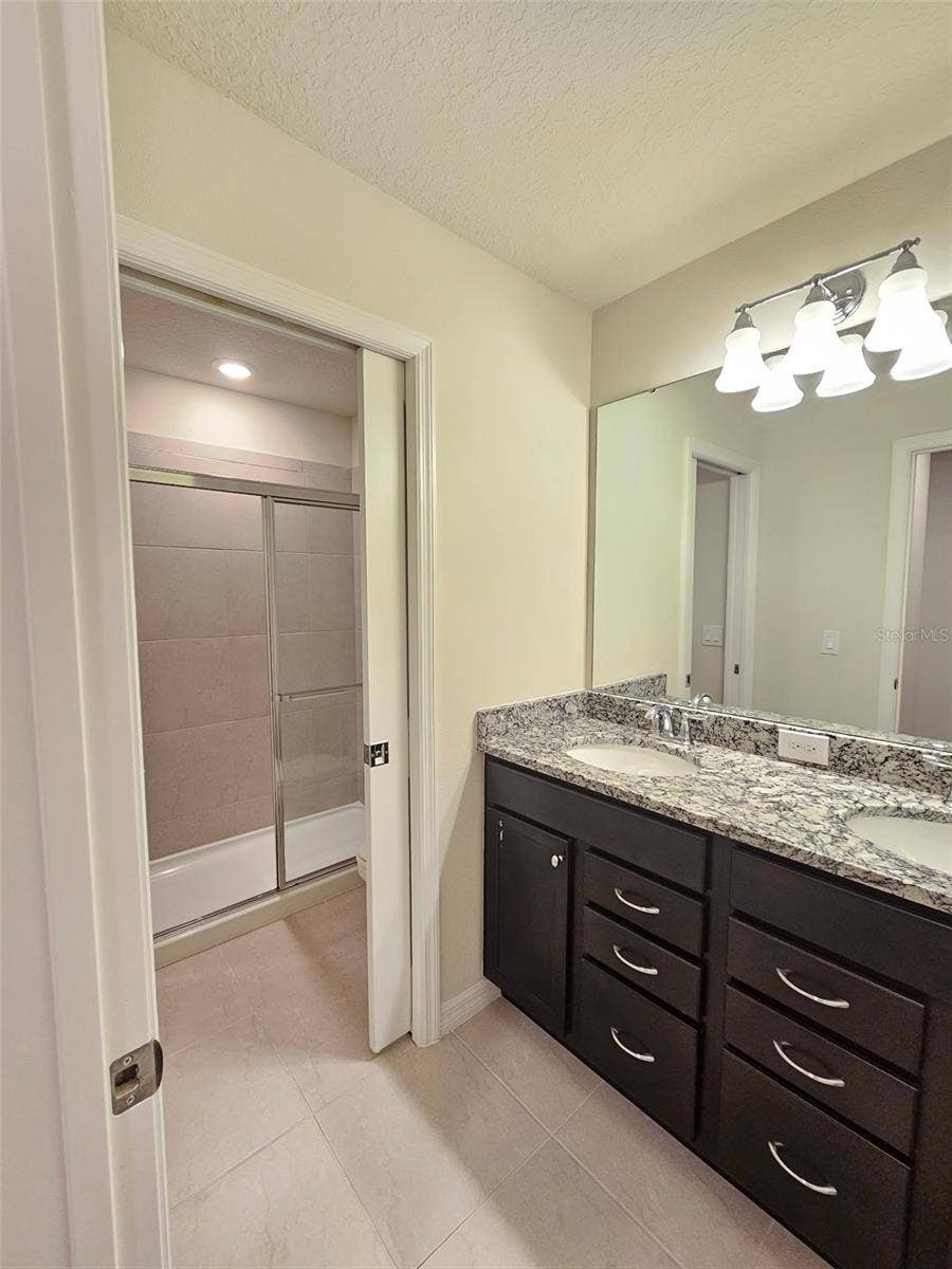 3273 LILAC WAY, Davenport, FL 33897