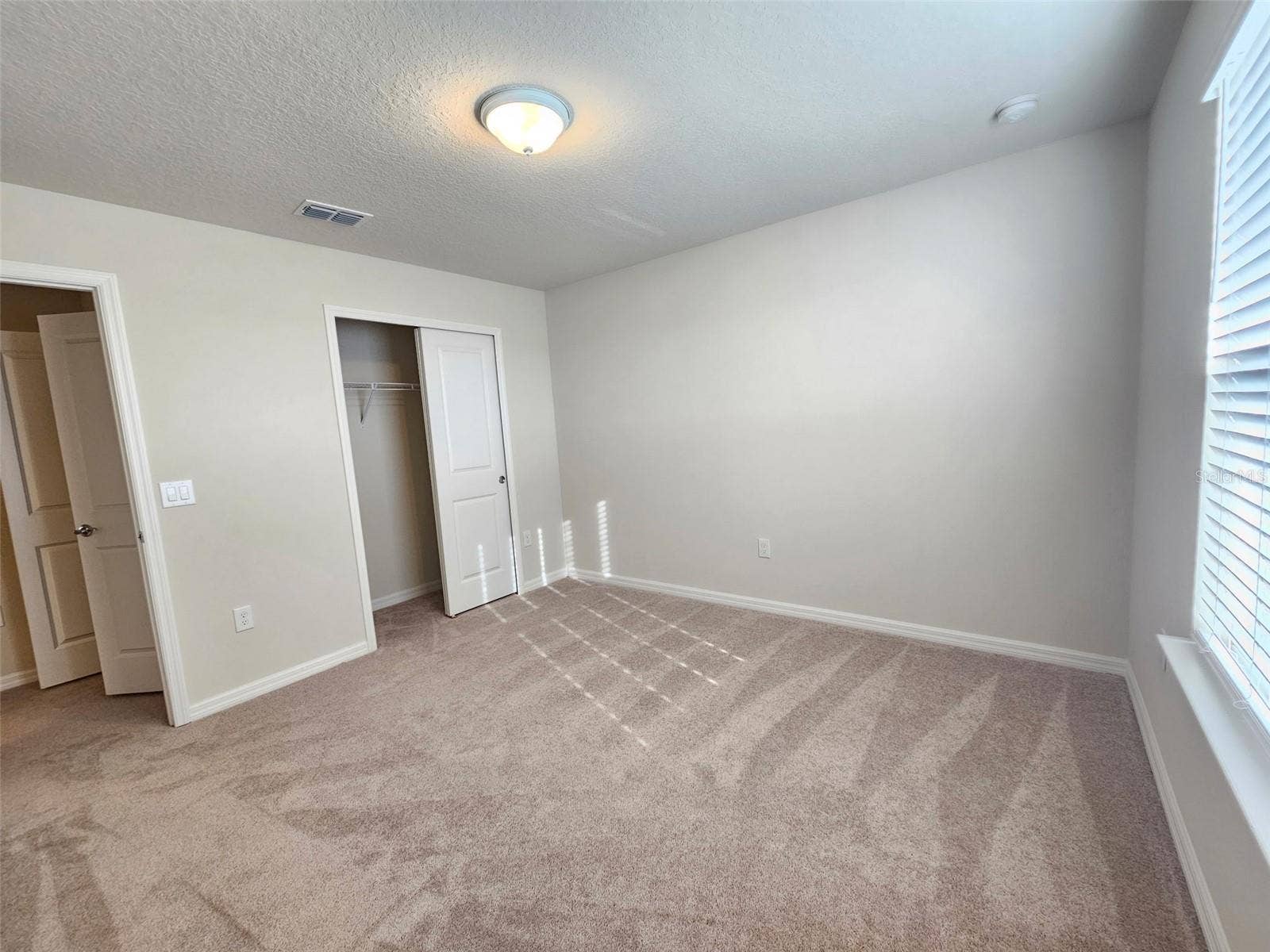 3273 LILAC WAY, Davenport, FL 33897