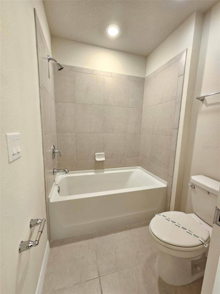 3273 LILAC WAY, Davenport, FL 33897