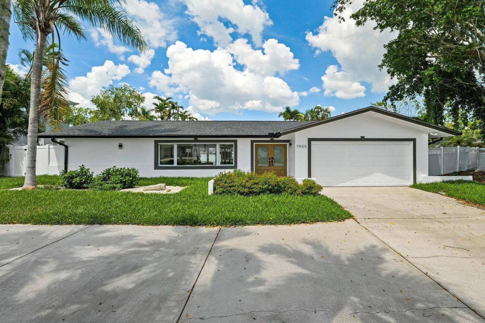 7905 9TH AVENUE S, St Petersburg, FL 33707 7905 9TH AVENUE S, St Petersburg, FL 33707