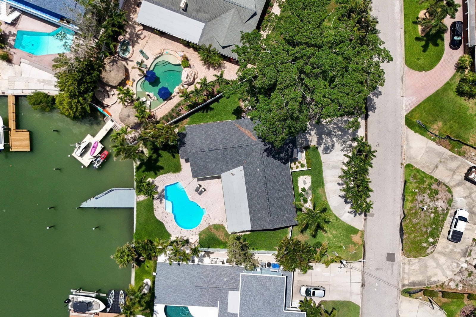 7905 9TH AVENUE S, St Petersburg, FL 33707 7905 9TH AVENUE S, St Petersburg, FL 33707
