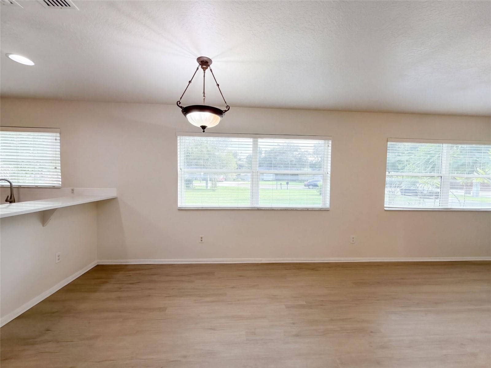 1331 30TH AVENUE E, Bradenton, FL 34208
