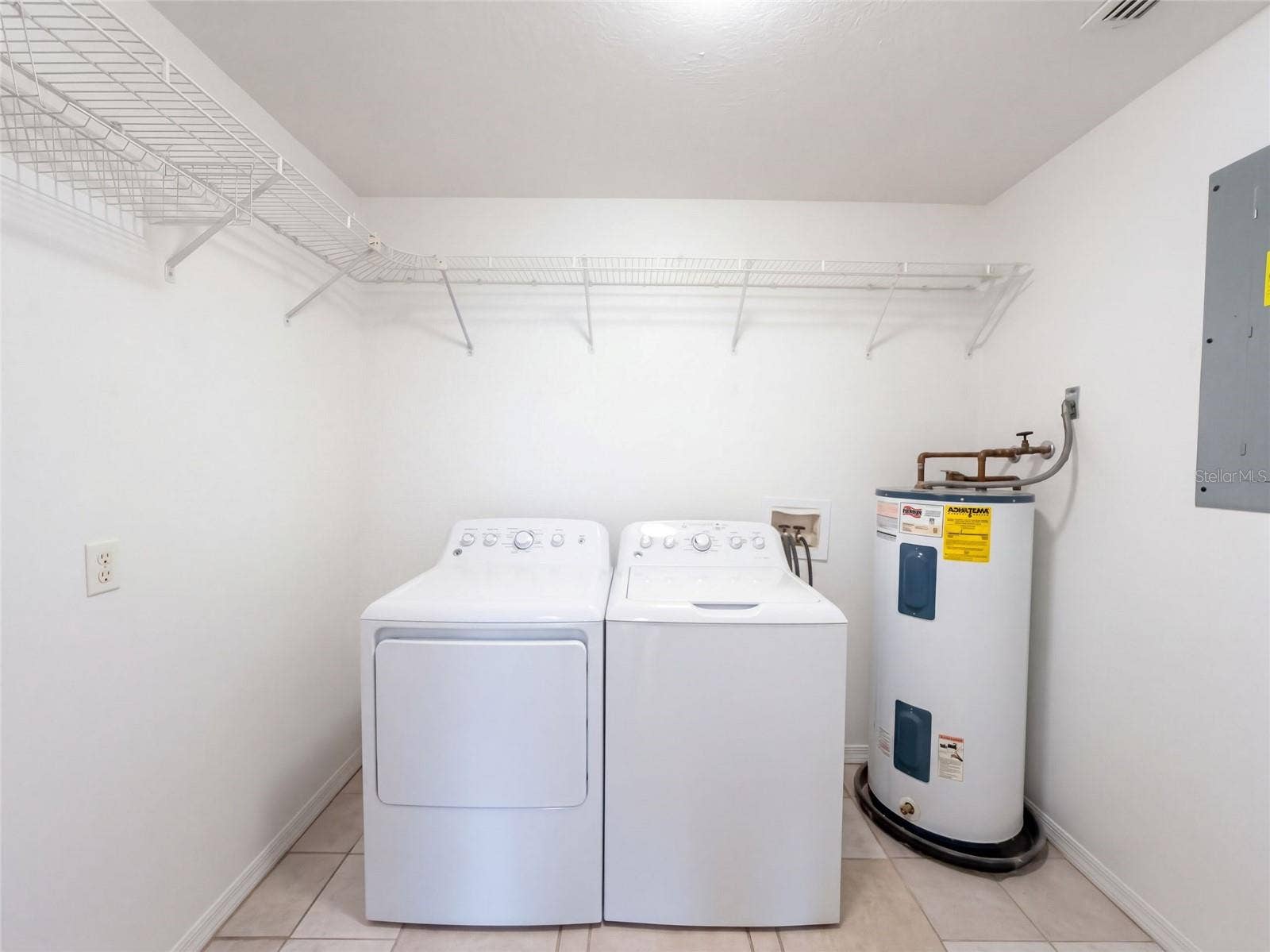 1331 30TH AVENUE E, Bradenton, FL 34208