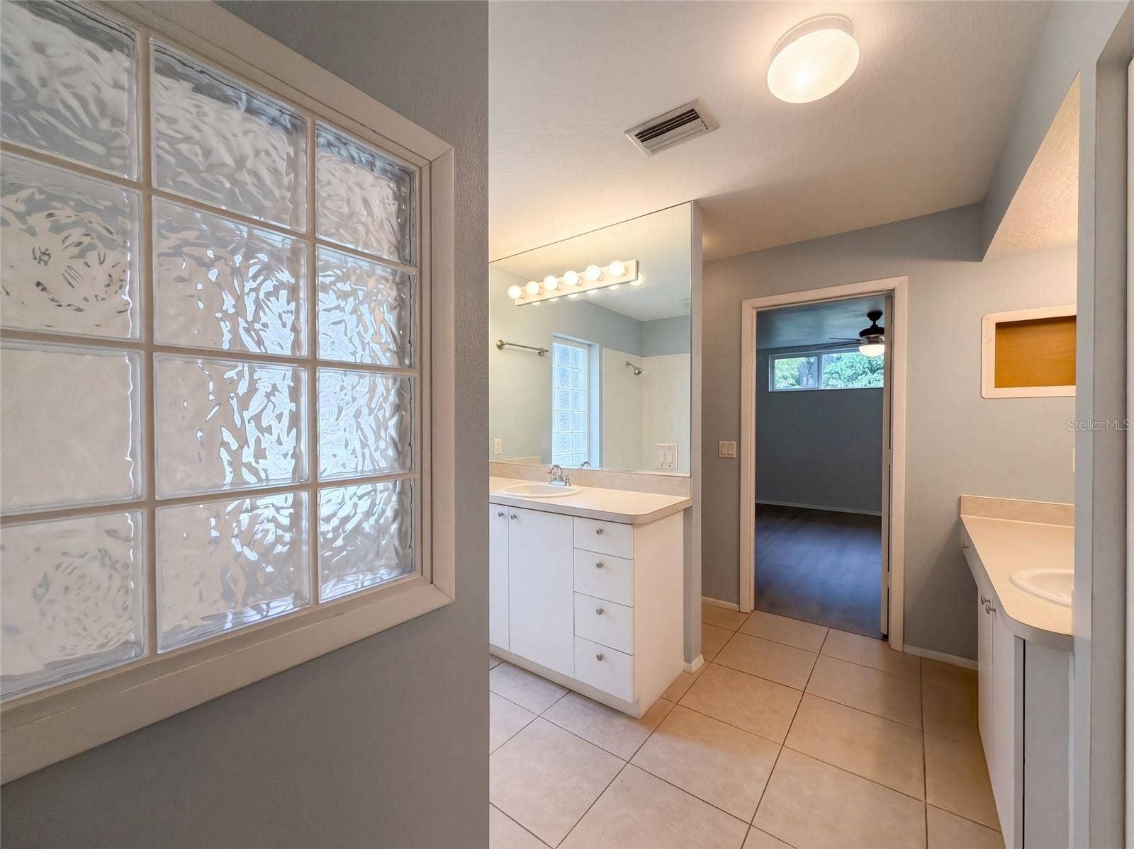 1331 30TH AVENUE E, Bradenton, FL 34208