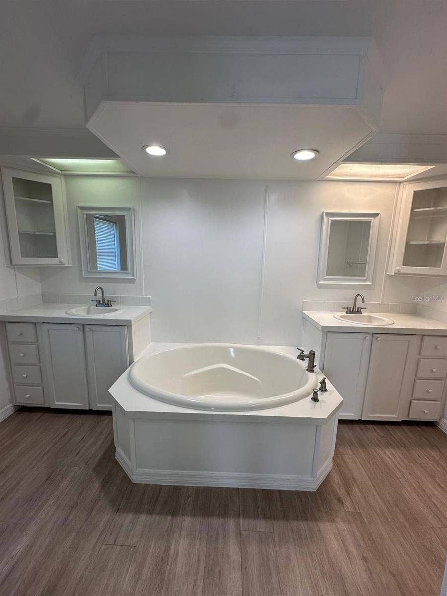26326 FOAMFLOWER BOULEVARD, Wesley Chapel, FL 33544 26326 FOAMFLOWER BOULEVARD, Wesley Chapel, FL 33544