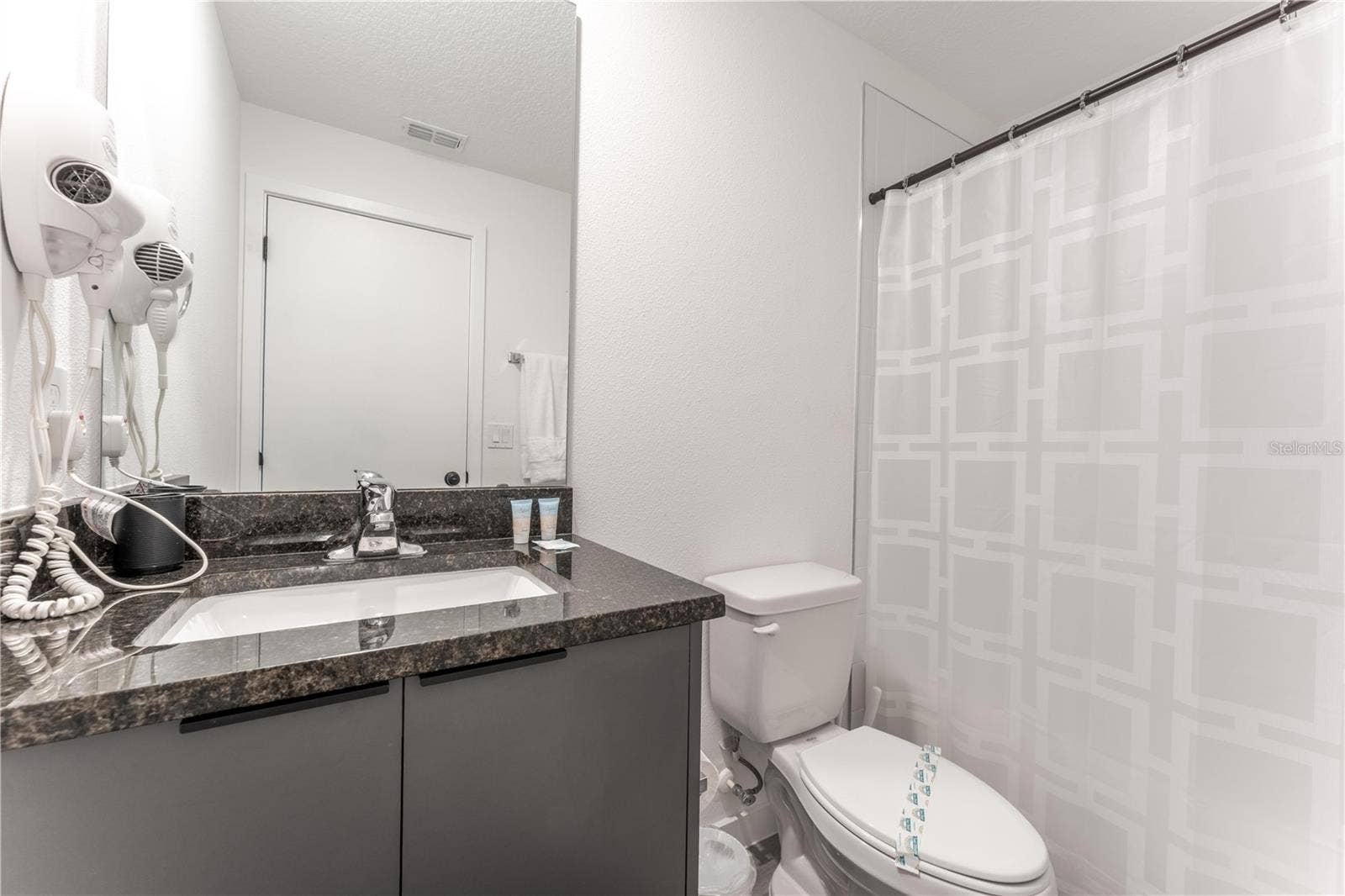 3405 TRANQUIL TRAIL, Kissimmee, FL 34747 3405 TRANQUIL TRAIL, Kissimmee, FL 34747